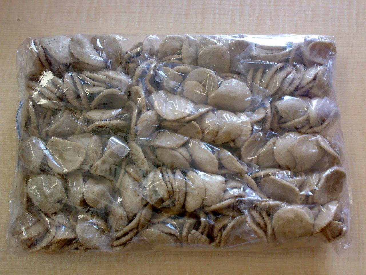 Renyahnya Berbisnis Kerupuk Kerang